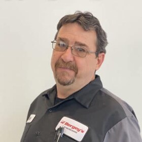 Staff member DAVE ASKEW from 960132598fef