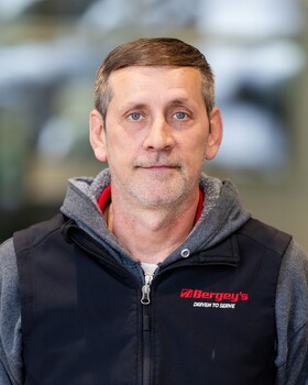 Staff member FRED BARBER from 960132598fef