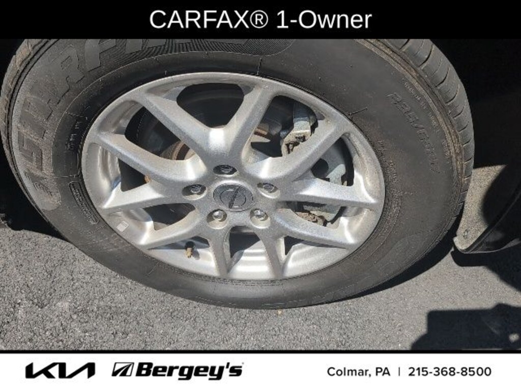 Used 2024 Chrysler Pacifica Touring L Van Passenger Van