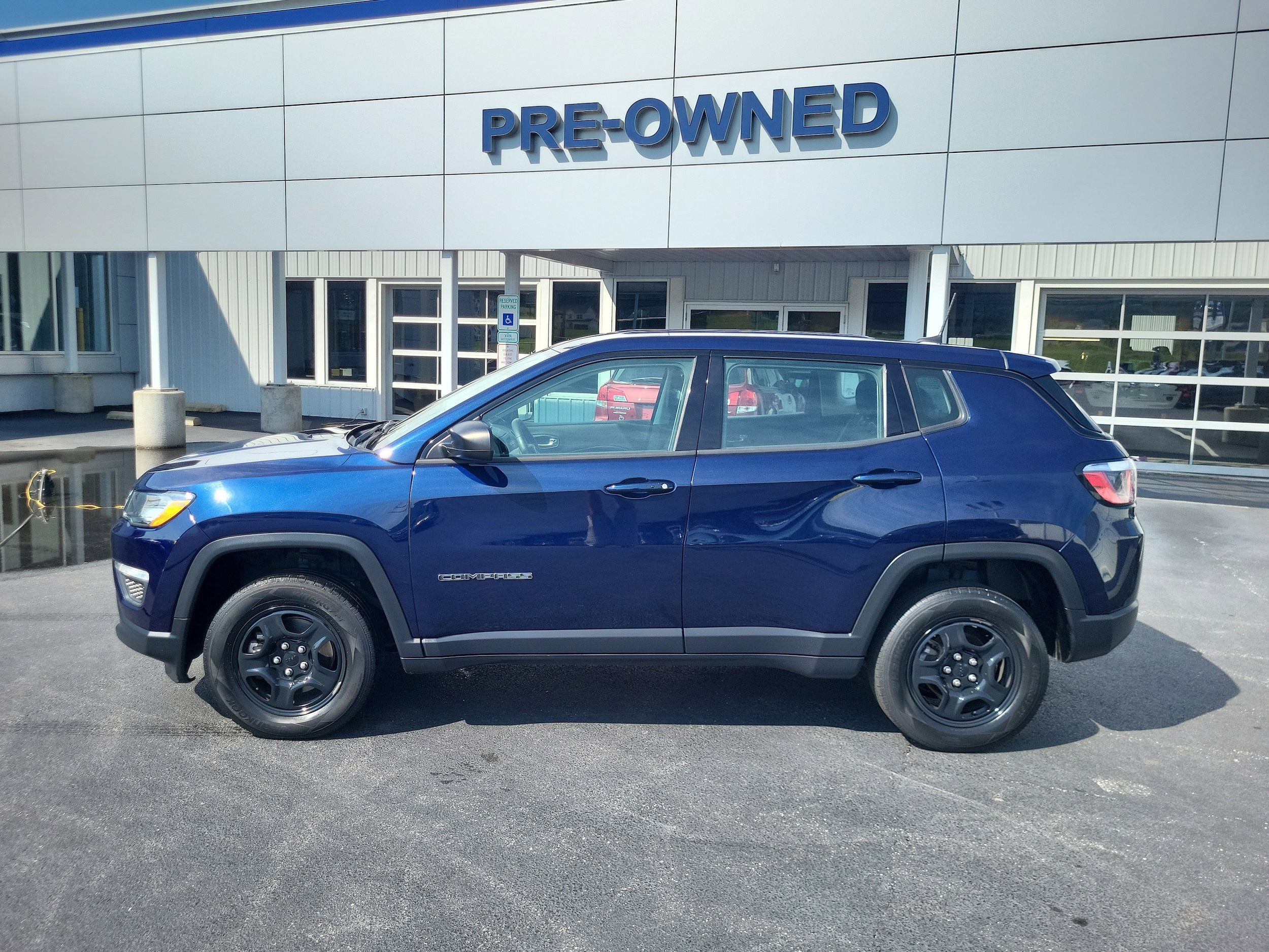 Used 2018 Jeep Compass Sport with VIN 3C4NJDAB4JT231997 for sale in Hanover, PA
