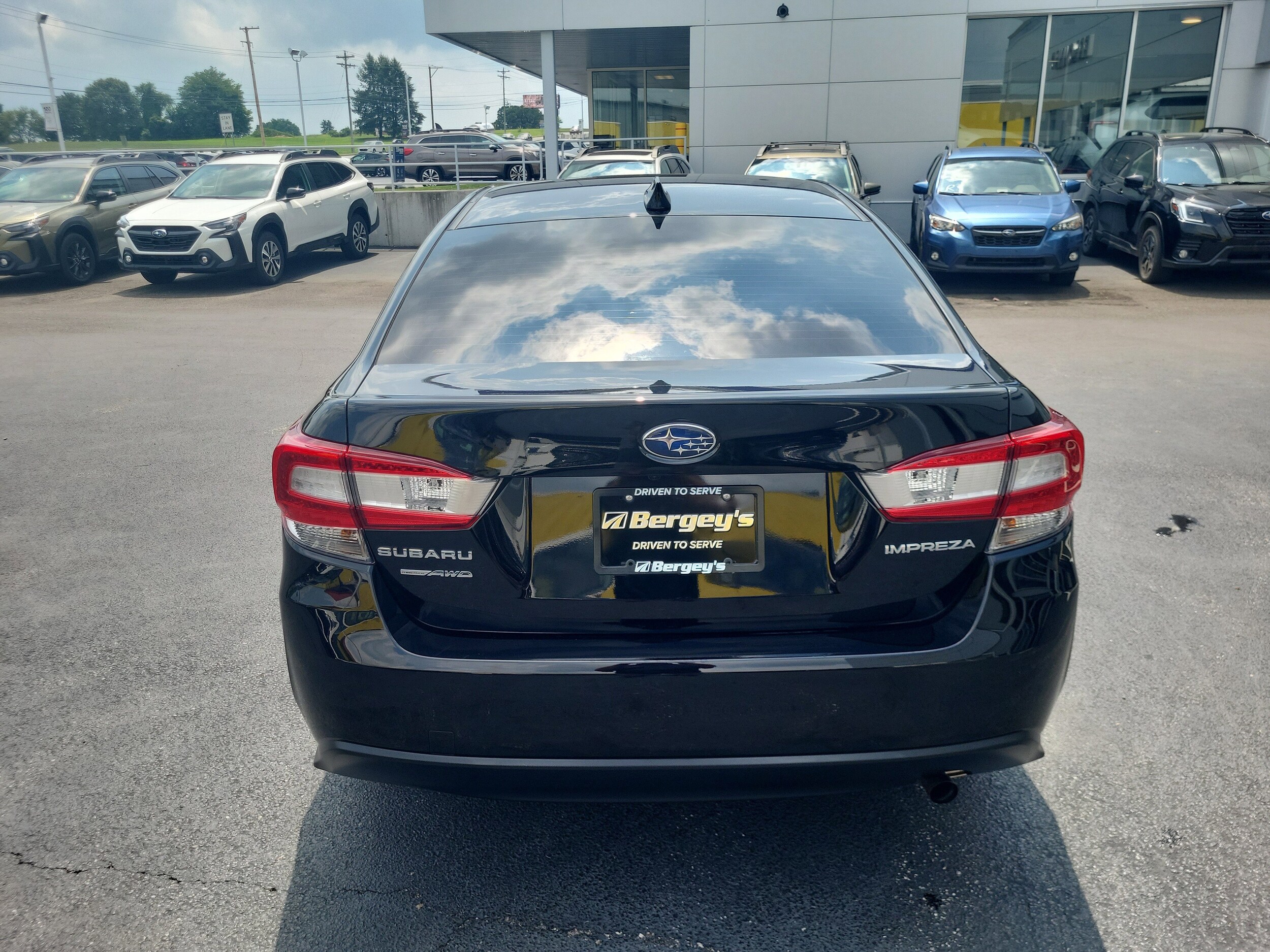 2022 Subaru Impreza Premium photo 2