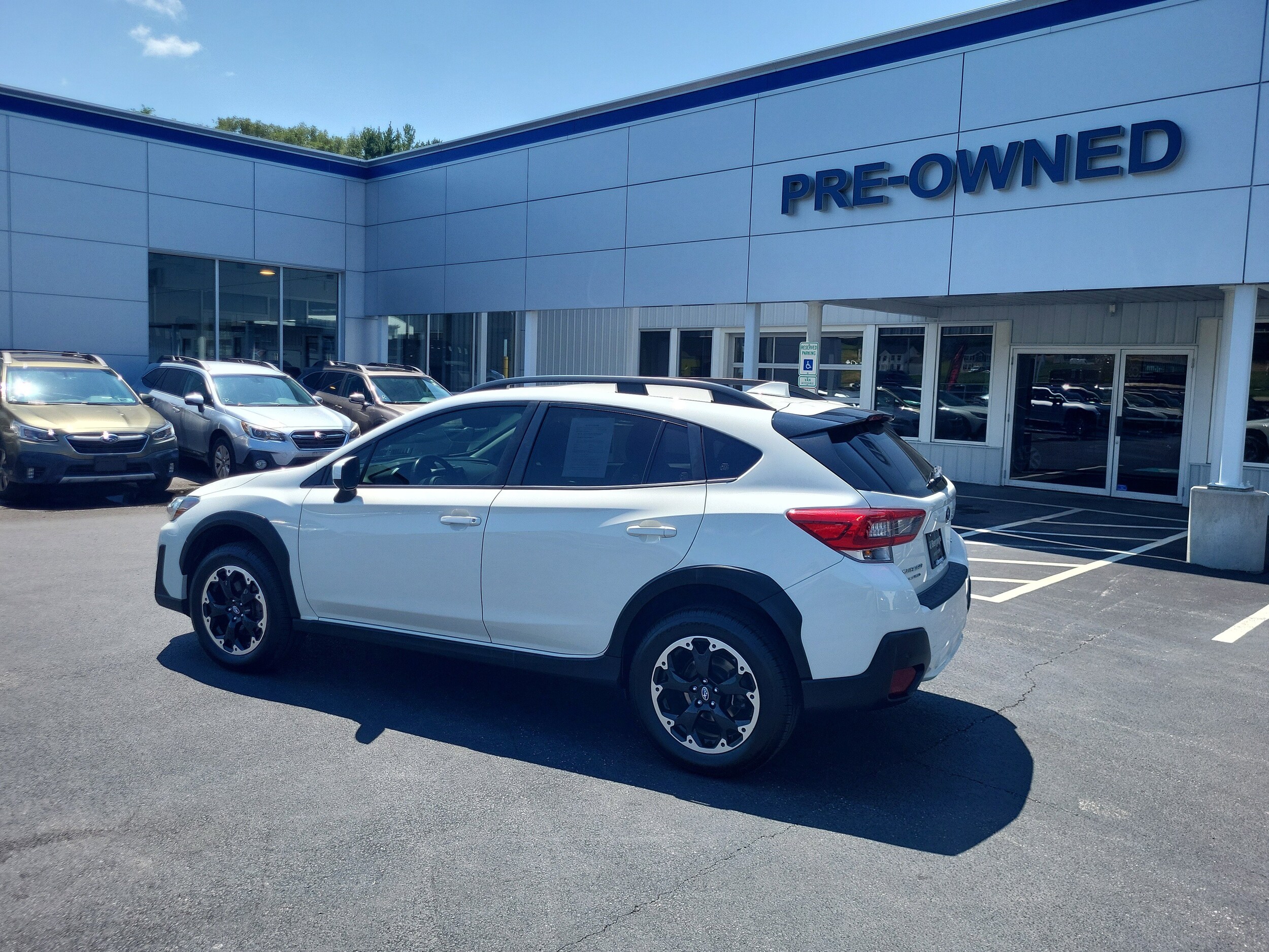 2021 Subaru Crosstrek Premium photo 3