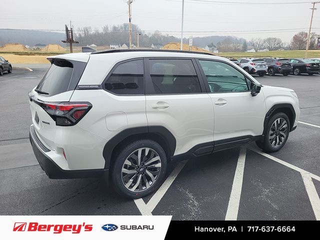 2026 Subaru Forester Touring photo 4
