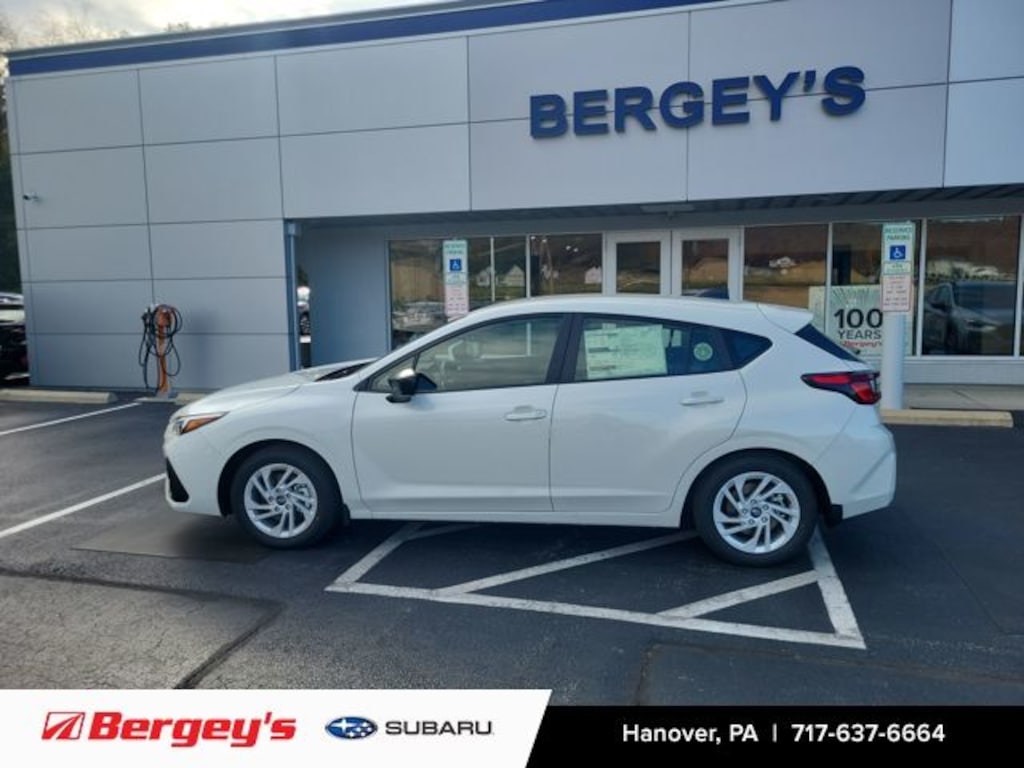 New 2025 Subaru Impreza Base 5-Door