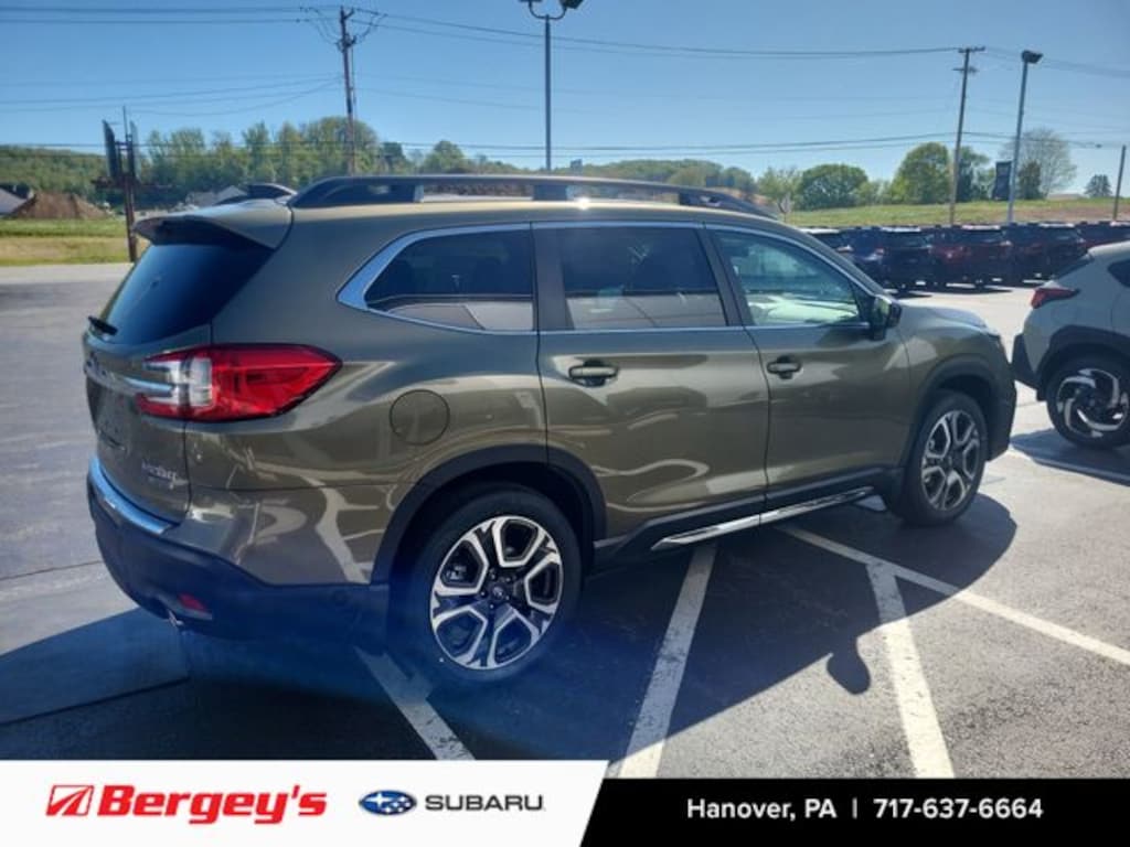 New 2026 Subaru Ascent Limited 8-Passenger SUV