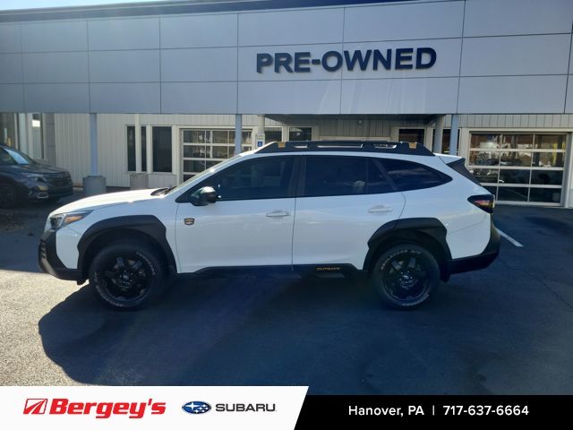 2022 Subaru Outback Wilderness photo 2