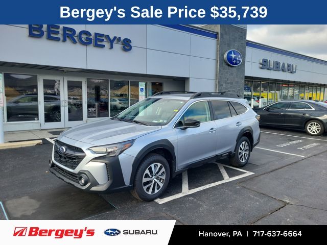 2025 Subaru Outback Premium's photo