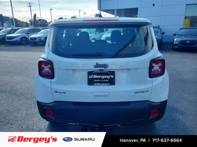 2021 Jeep Renegade Sport photo 3