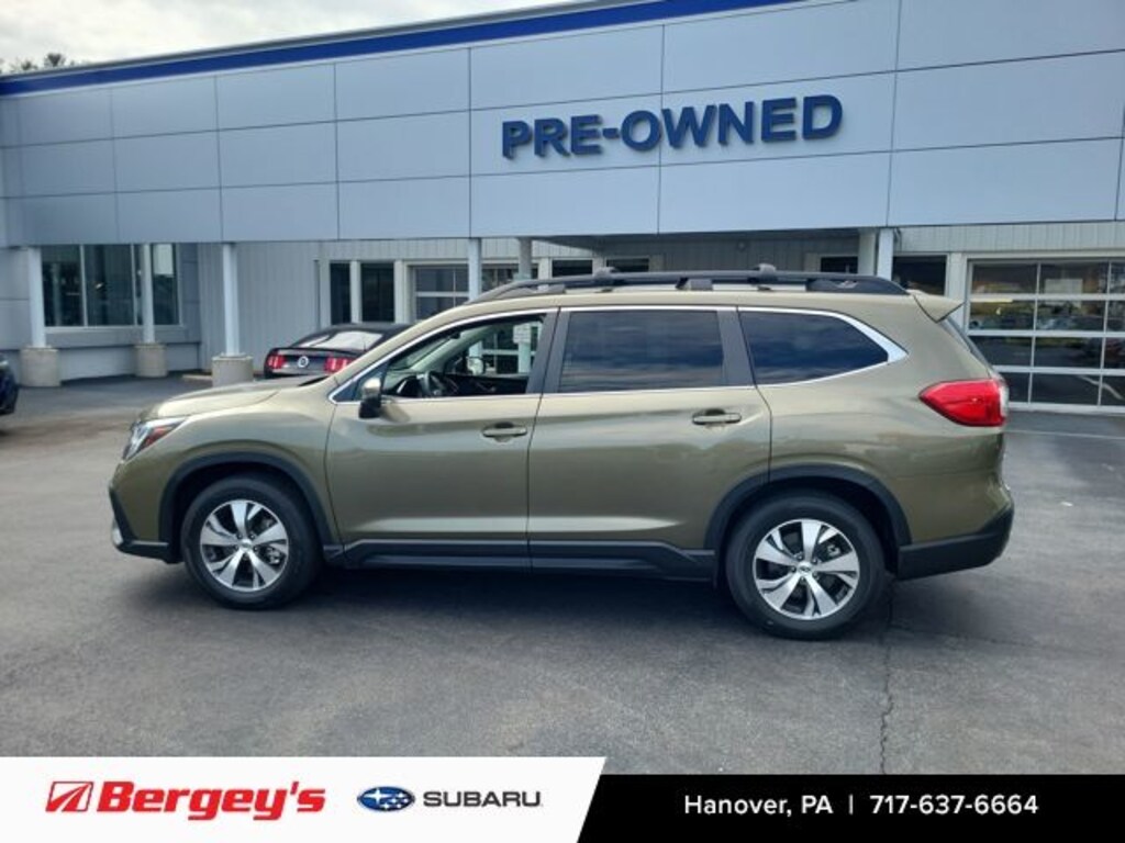 Used 2023 Subaru Ascent Premium SUV