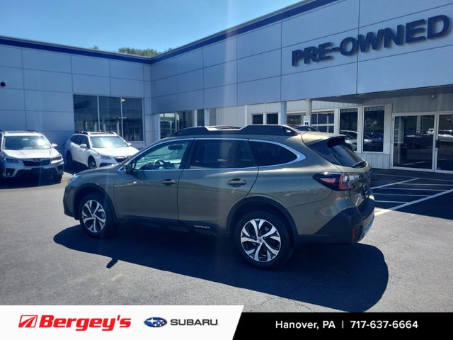 2022 Subaru Outback Limited photo 3