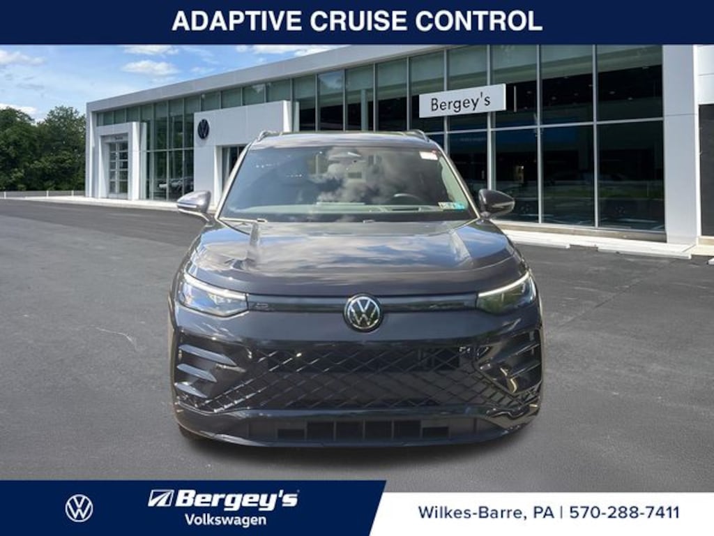 New 2026 Volkswagen Tiguan 2.0T SE R-Line Black SUV