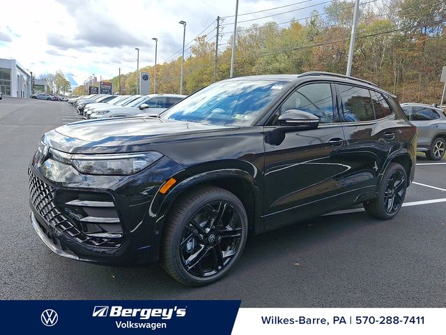 2025 Volkswagen Tiguan SE R-Line Black photo 2