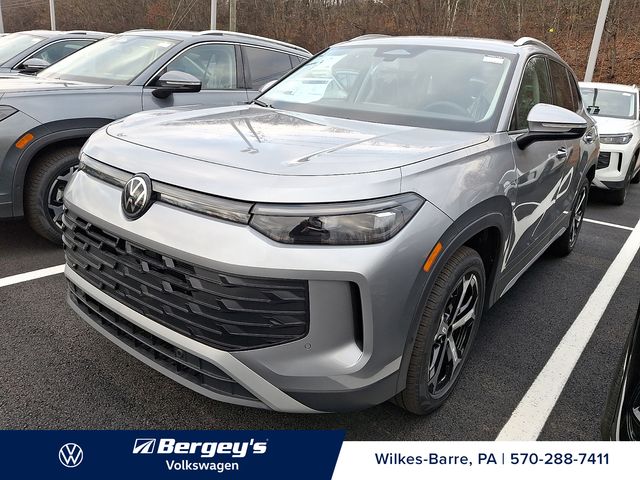 2026 Volkswagen Tiguan SE photo 3