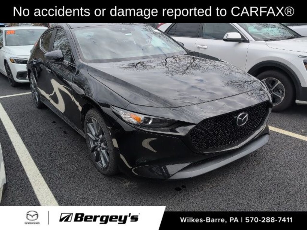 Used 2022 Mazda Mazda3 Preferred Package Hatchback