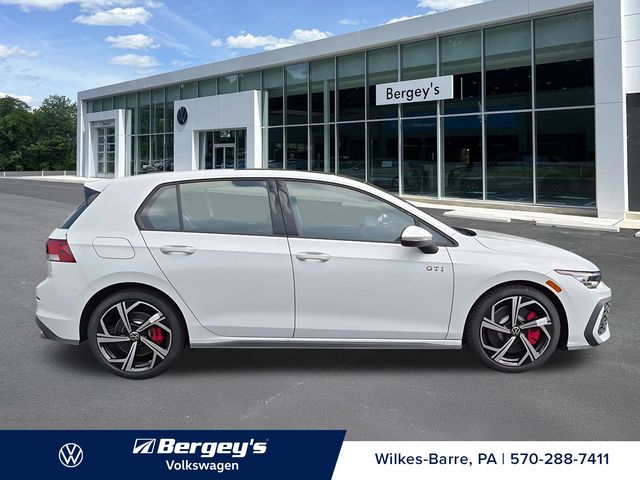 2026 Volkswagen Golf GTI SE - Photo 4