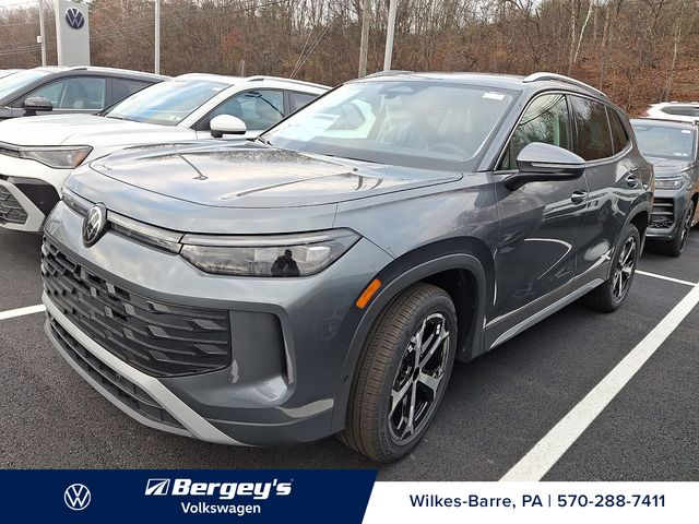 2026 Volkswagen Tiguan SE photo 3