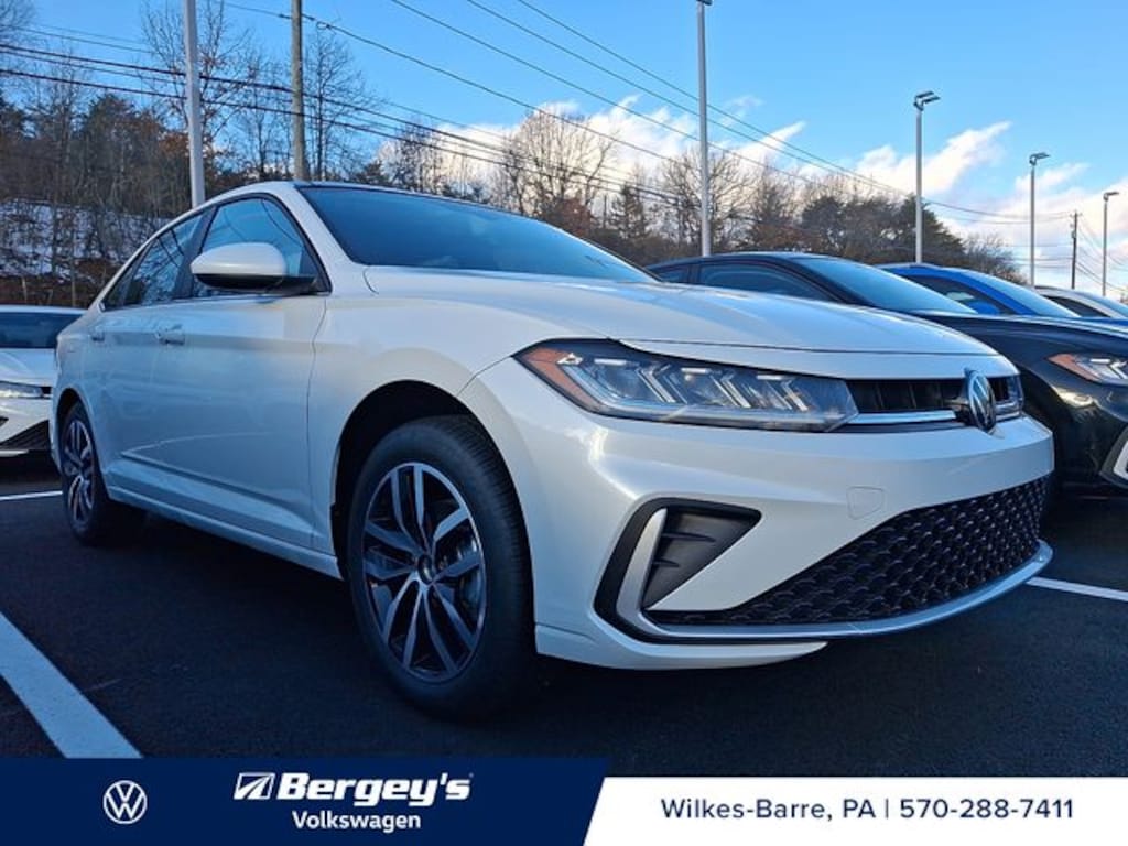 New 2026 Volkswagen Jetta 1.5T SE Sedan