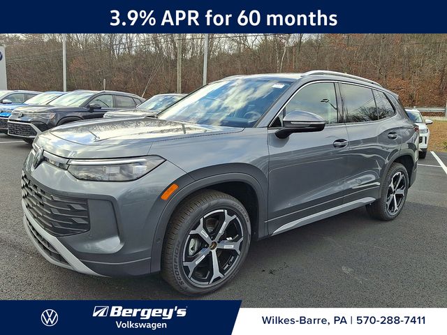 2026 Volkswagen Tiguan SE's photo
