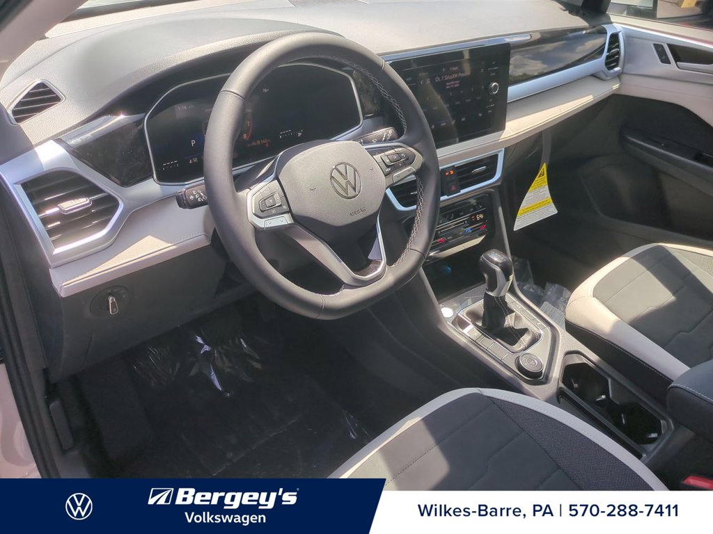 2026 Volkswagen Taos SE - Photo 13