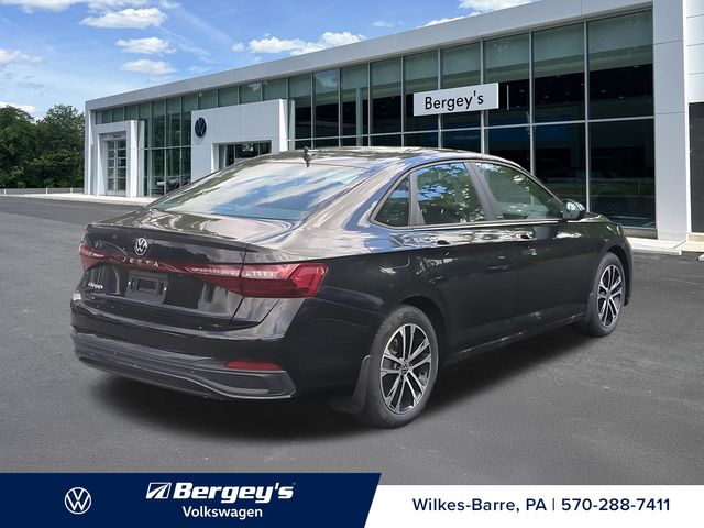 2026 Volkswagen Jetta Sport - Photo 5