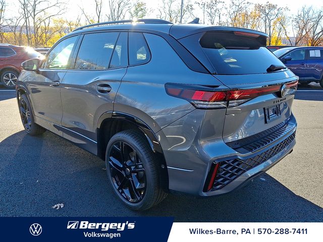 2025 Volkswagen Tiguan SE R-Line Black photo 3