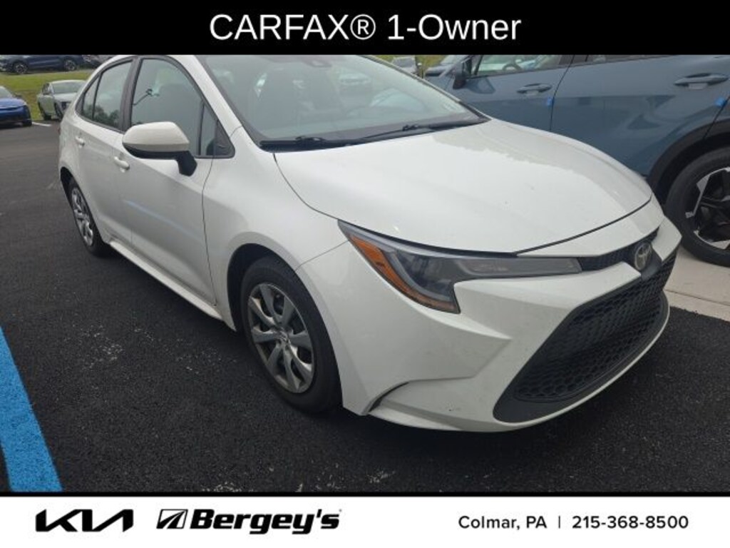 Used 2021 Toyota Corolla LE Sedan