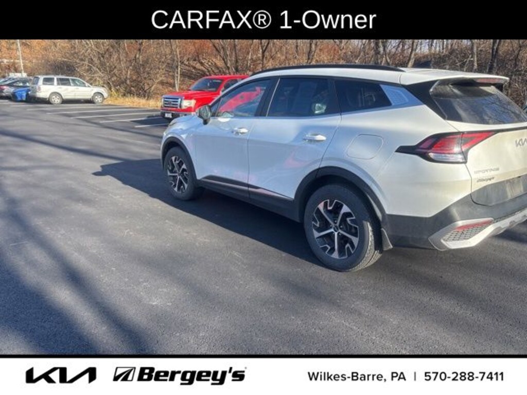 Used 2023 Kia Sportage Hybrid EX SUV