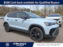 2025 Volkswagen Taos 1.5T SE Black SUV