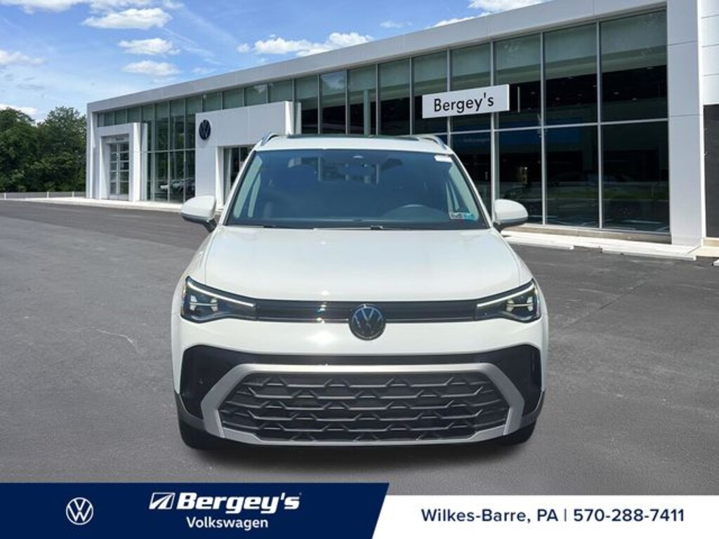 New 2026 Volkswagen Taos 1.5T SE SUV