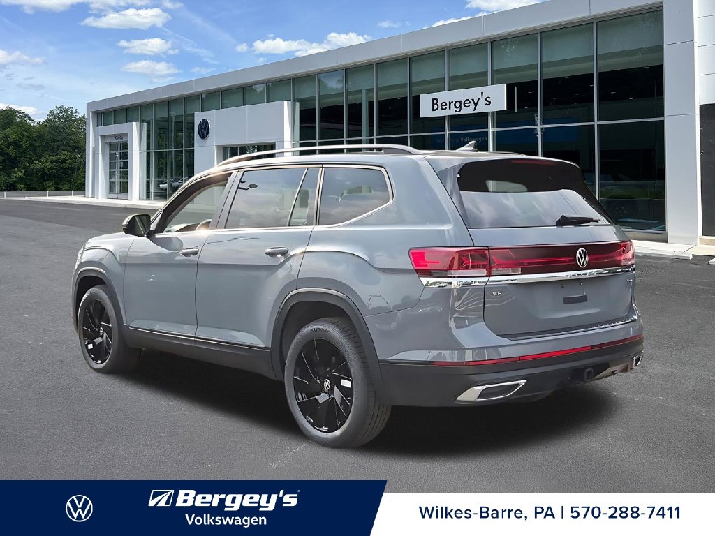 2026 Volkswagen Atlas SE w/Tech - Photo 7