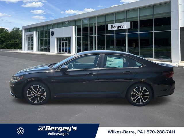 2026 Volkswagen Jetta Sport - Photo 8