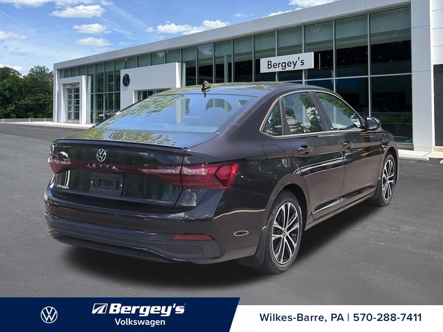 2026 Volkswagen Jetta Sport - Photo 5