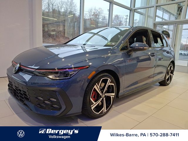 2026 Volkswagen Golf GTI SE's photo