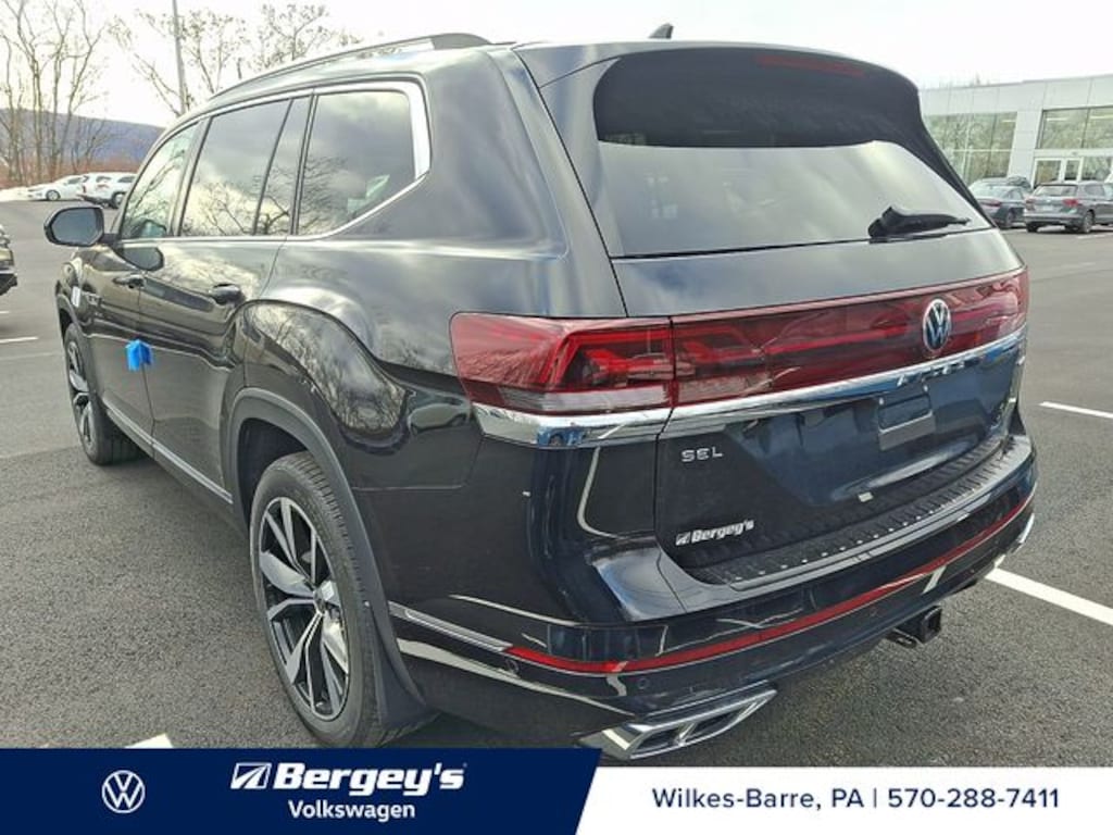 New 2026 Volkswagen Atlas 2.0T SEL Premium R-Line SUV
