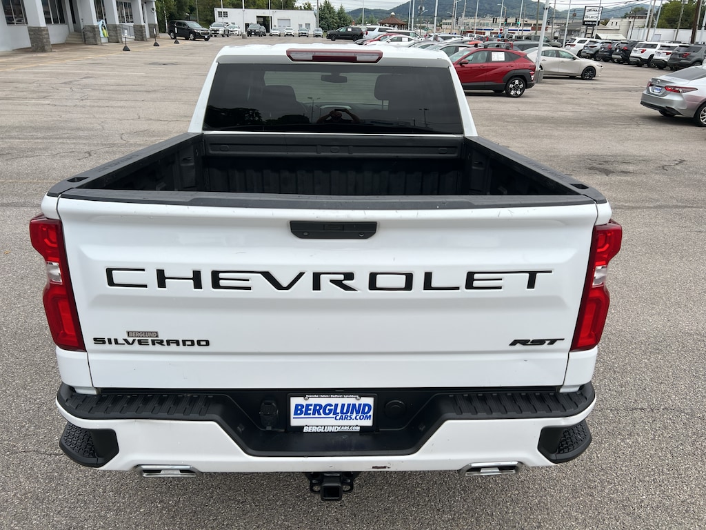 Used 2021 Chevrolet Silverado 1500 RST Truck