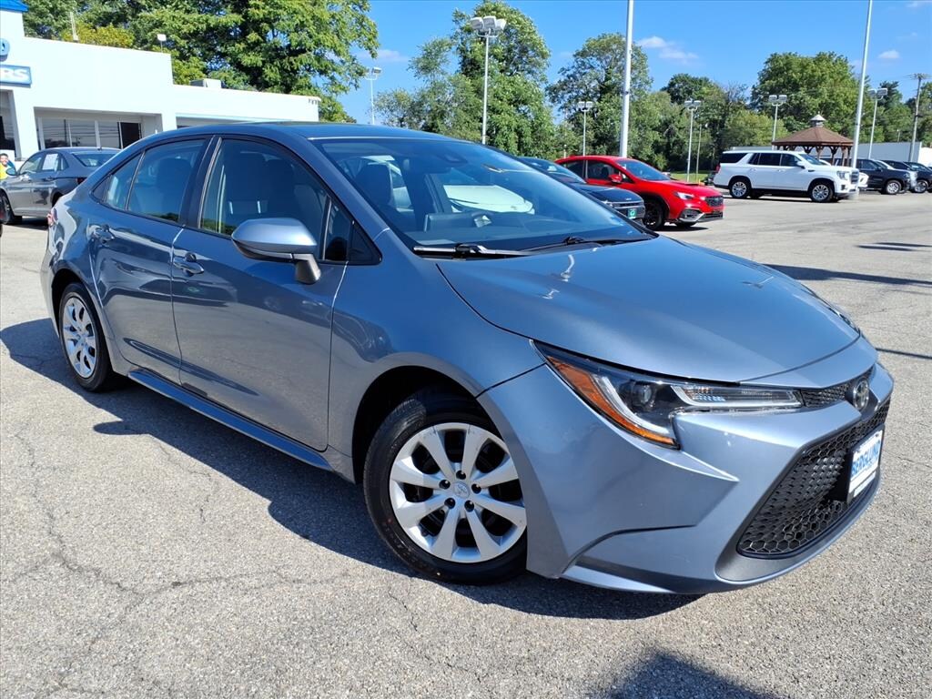 Used 2021 Toyota Corolla LE Sedan