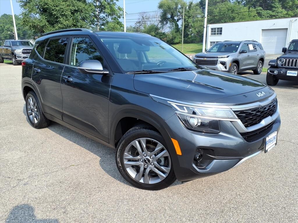 Used 2022 Kia Seltos S SUV