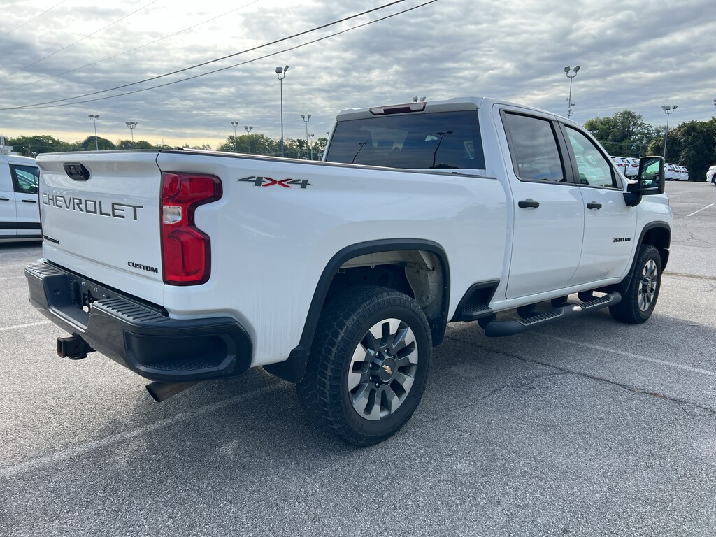Used 2021 Chevrolet Silverado 2500 HD Custom Truck