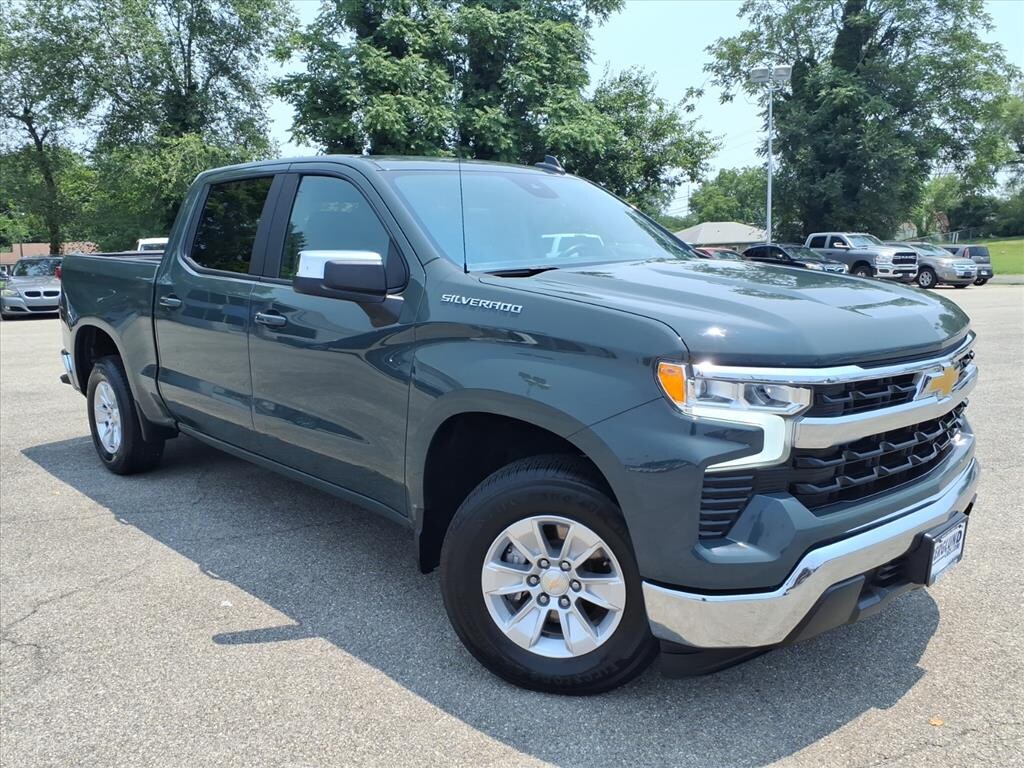 Used 2025 Chevrolet Silverado 1500 LT Truck