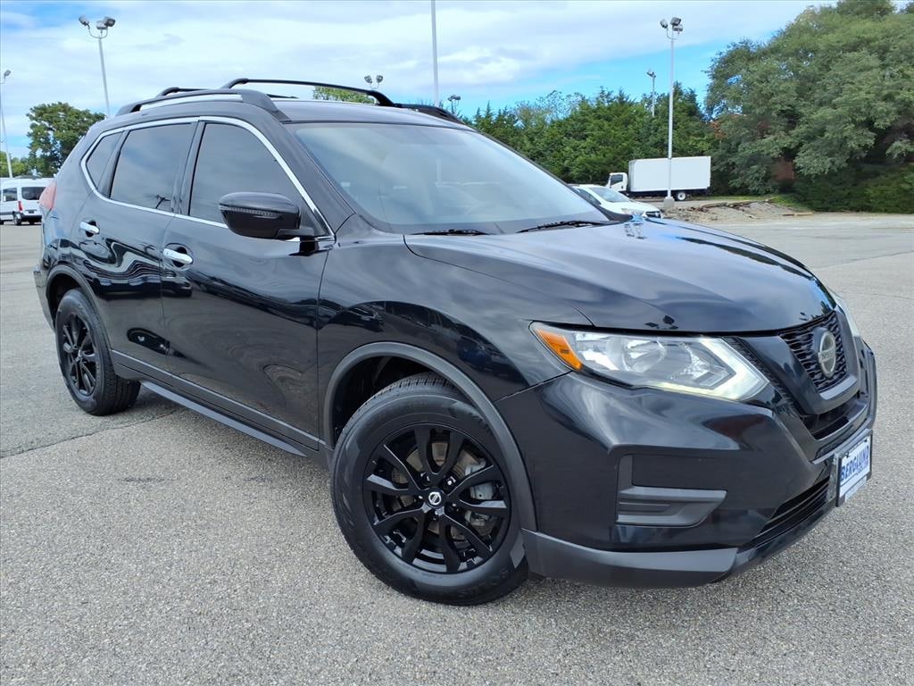 Used 2018 Nissan Rogue SV SUV