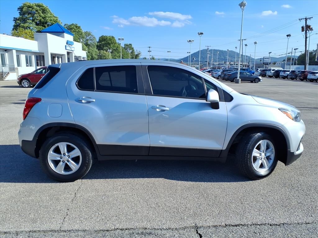 Used 2020 Chevrolet Trax LS SUV