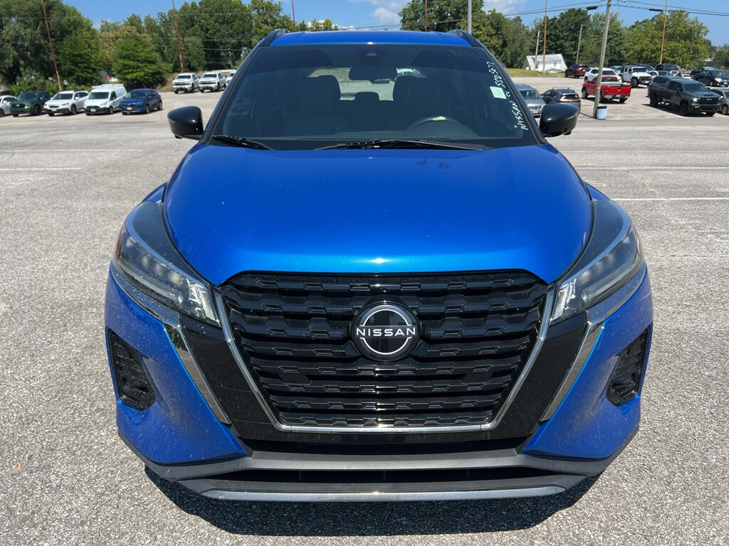 Used 2023 Nissan Kicks SR Xtronic CVT SUV