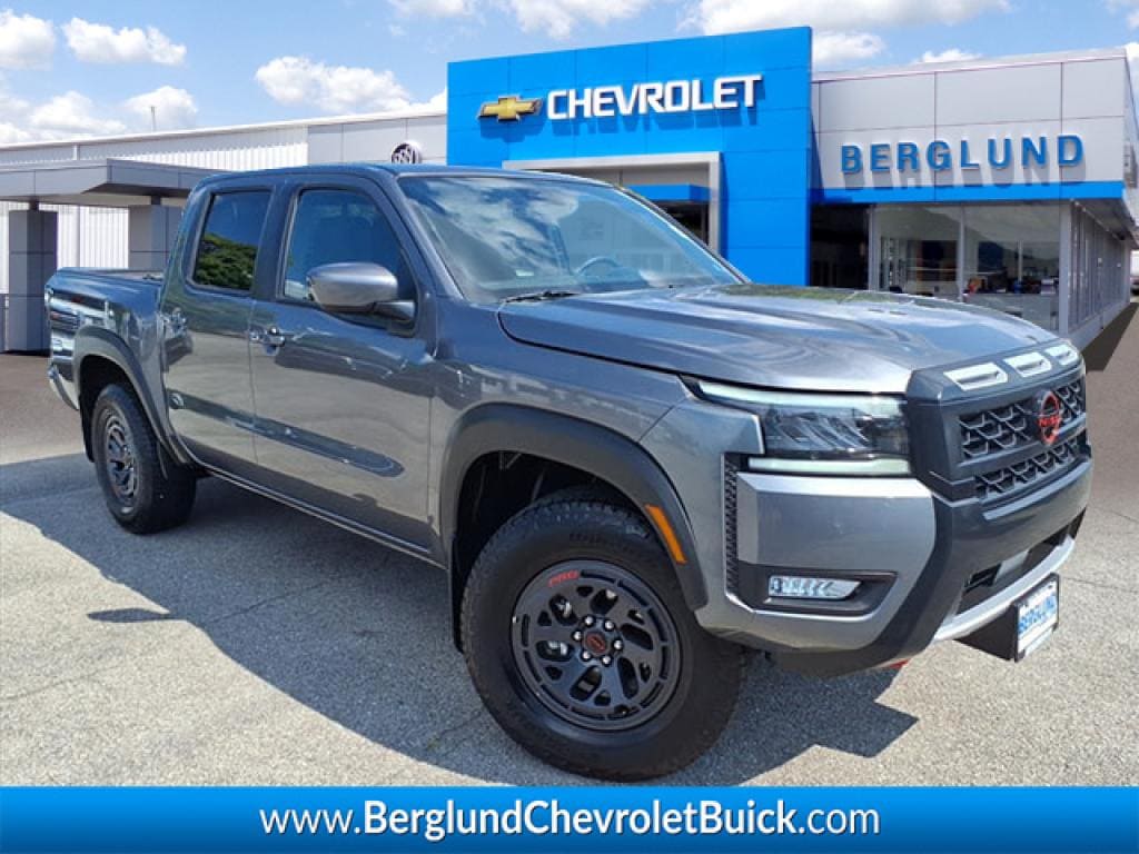 Used 2026 Nissan Frontier Crew Cab PRO-4X 4x4 Truck