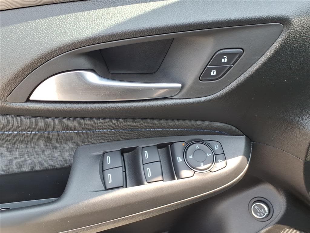 2026 Buick Envista Sport Touring - Photo 14