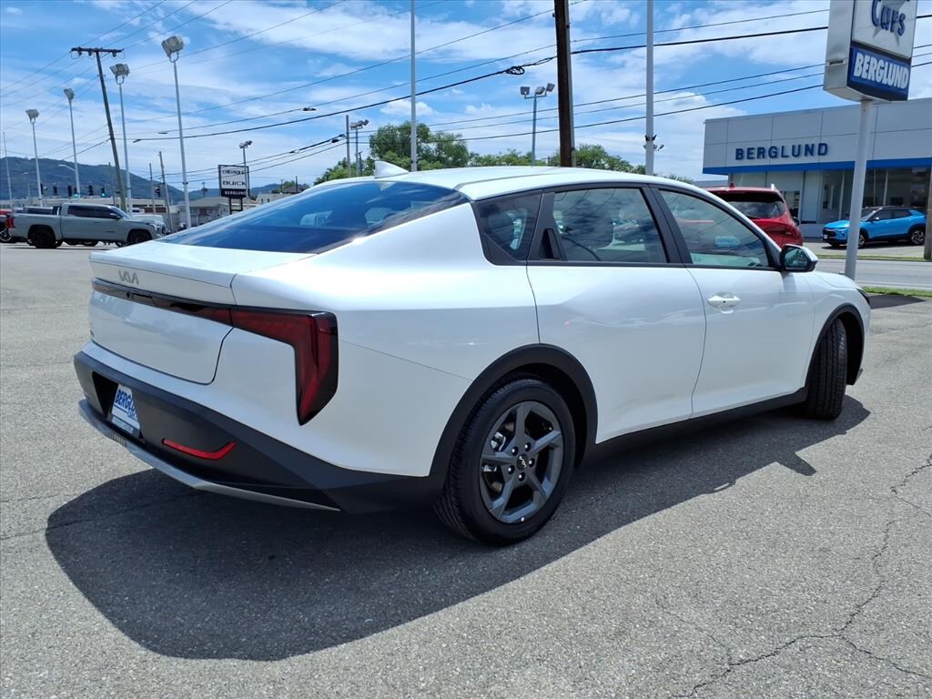 Used 2025 Kia K4 LXS Sedan