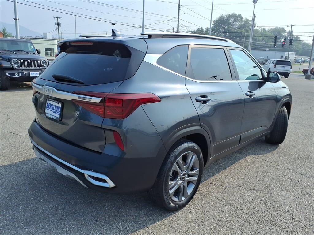 Used 2022 Kia Seltos S SUV