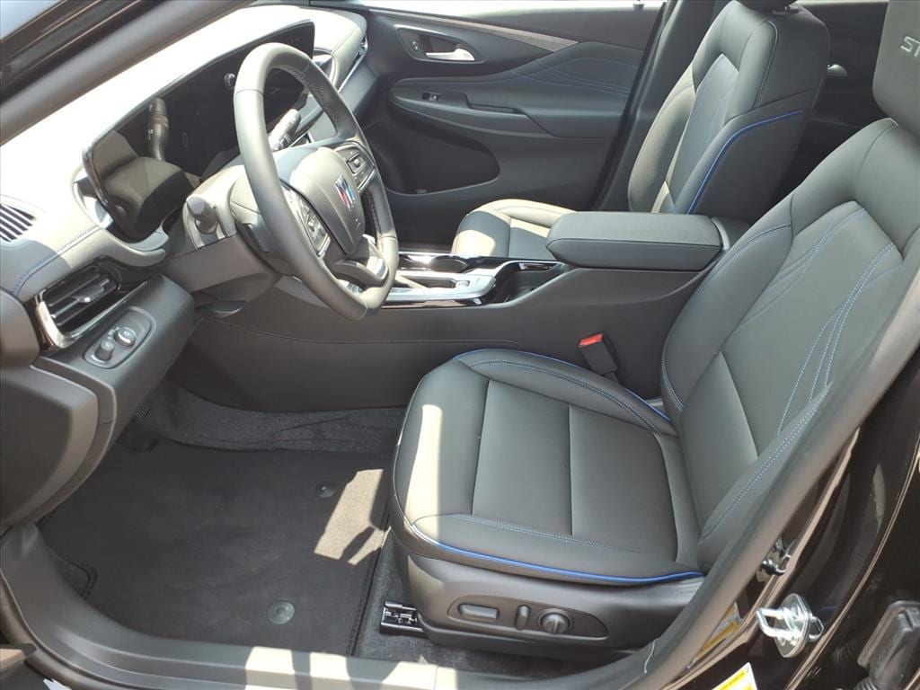 2026 Buick Envista Sport Touring - Photo 9