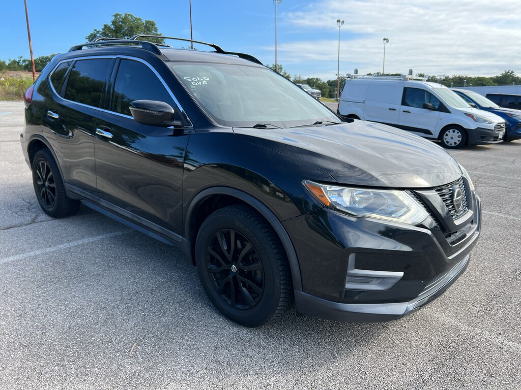 Used 2018 Nissan Rogue SV SUV