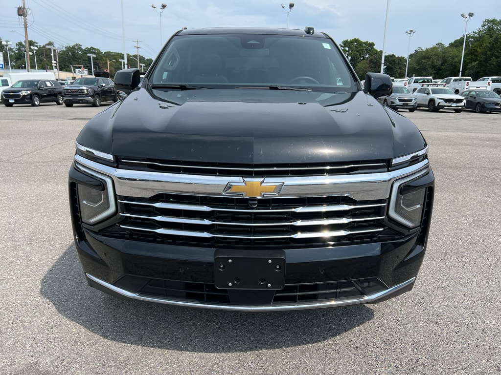 Used 2025 Chevrolet Suburban LT SUV