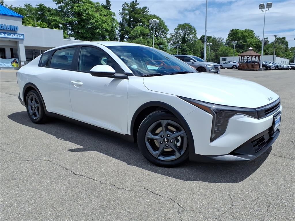 Used 2025 Kia K4 LXS Sedan